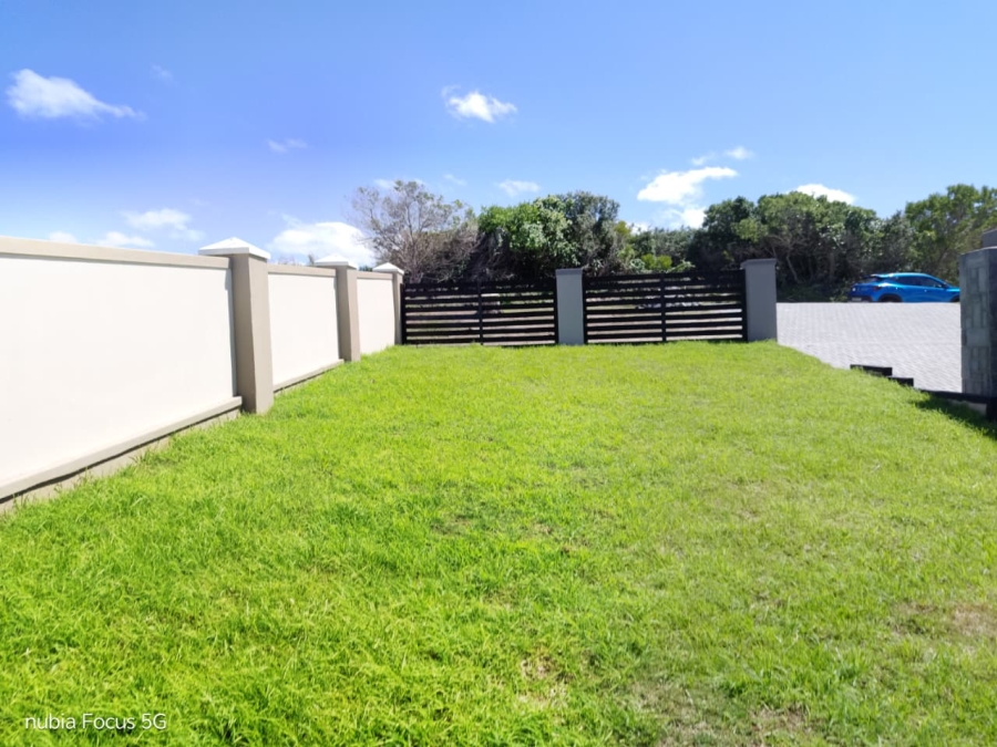 3 Bedroom Property for Sale in Marina Martinique Eastern Cape